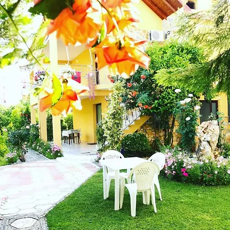 Apartment Vila Aliaj Beautiful For 2 With Air Conditioning *