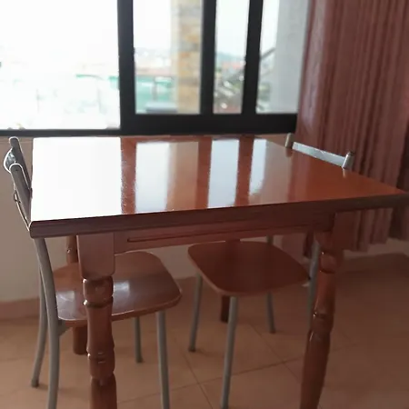 Vila Aliaj Beautiful For 2 With Air Conditioning *