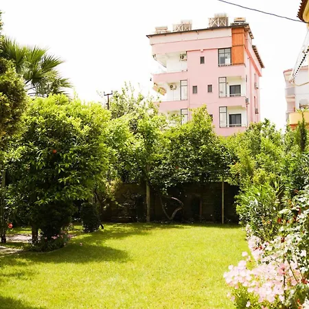 Vila Aliaj Beautiful For 2 With Air Conditioning Apartment